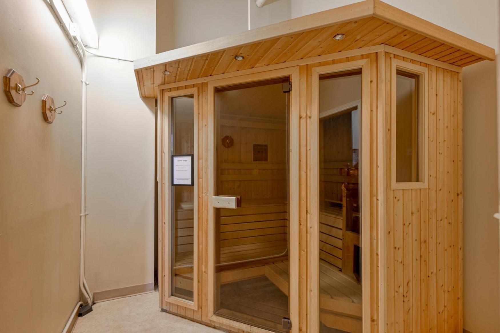 2 Bath Prkg+Gym+Sauna Perk Plaza +30 Day Cleveland Exterior foto