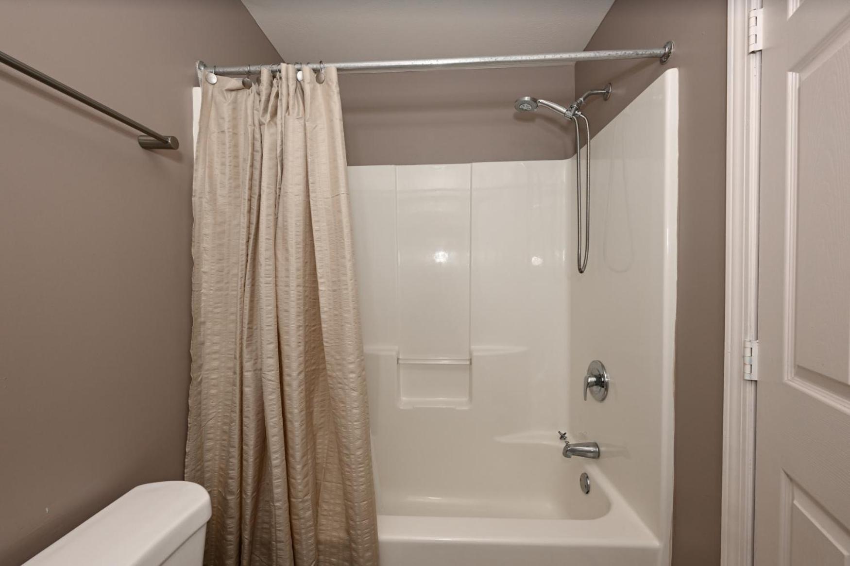 2 Bath Prkg+Gym+Sauna Perk Plaza +30 Day Cleveland Exterior foto