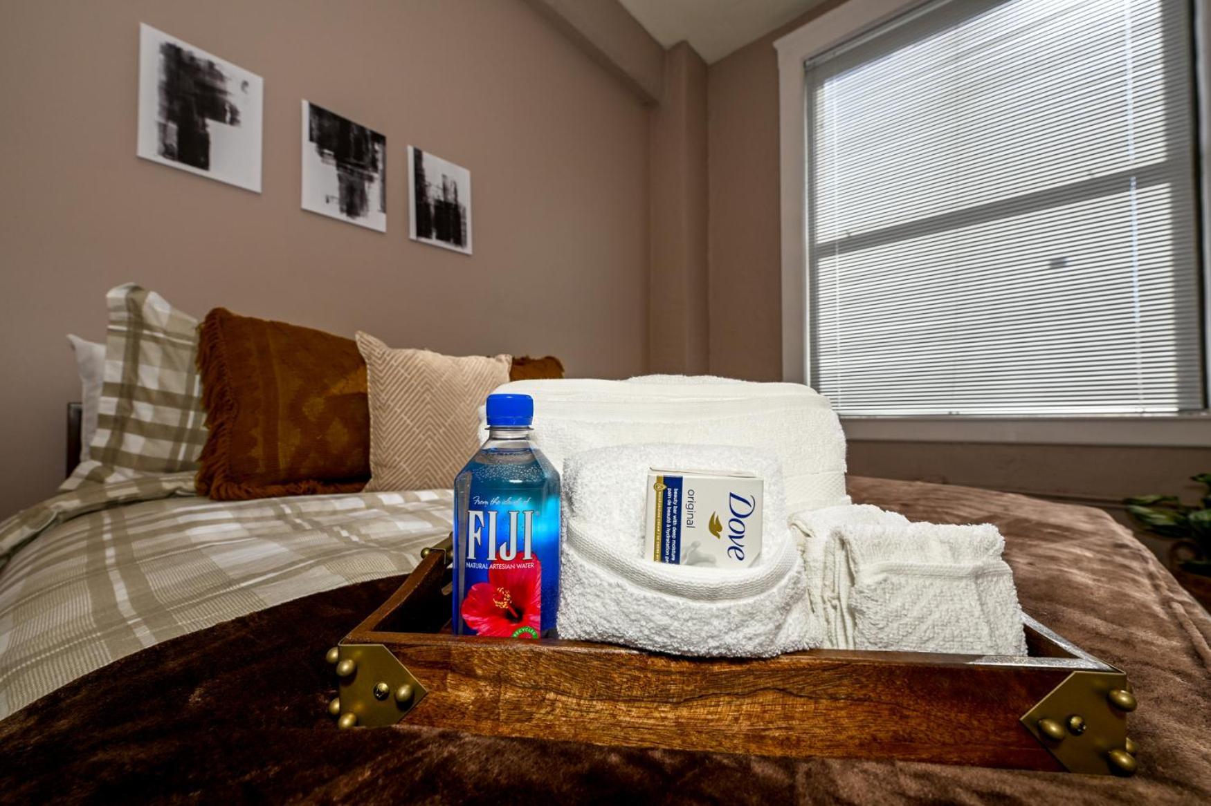 2 Bath Prkg+Gym+Sauna Perk Plaza +30 Day Cleveland Exterior foto